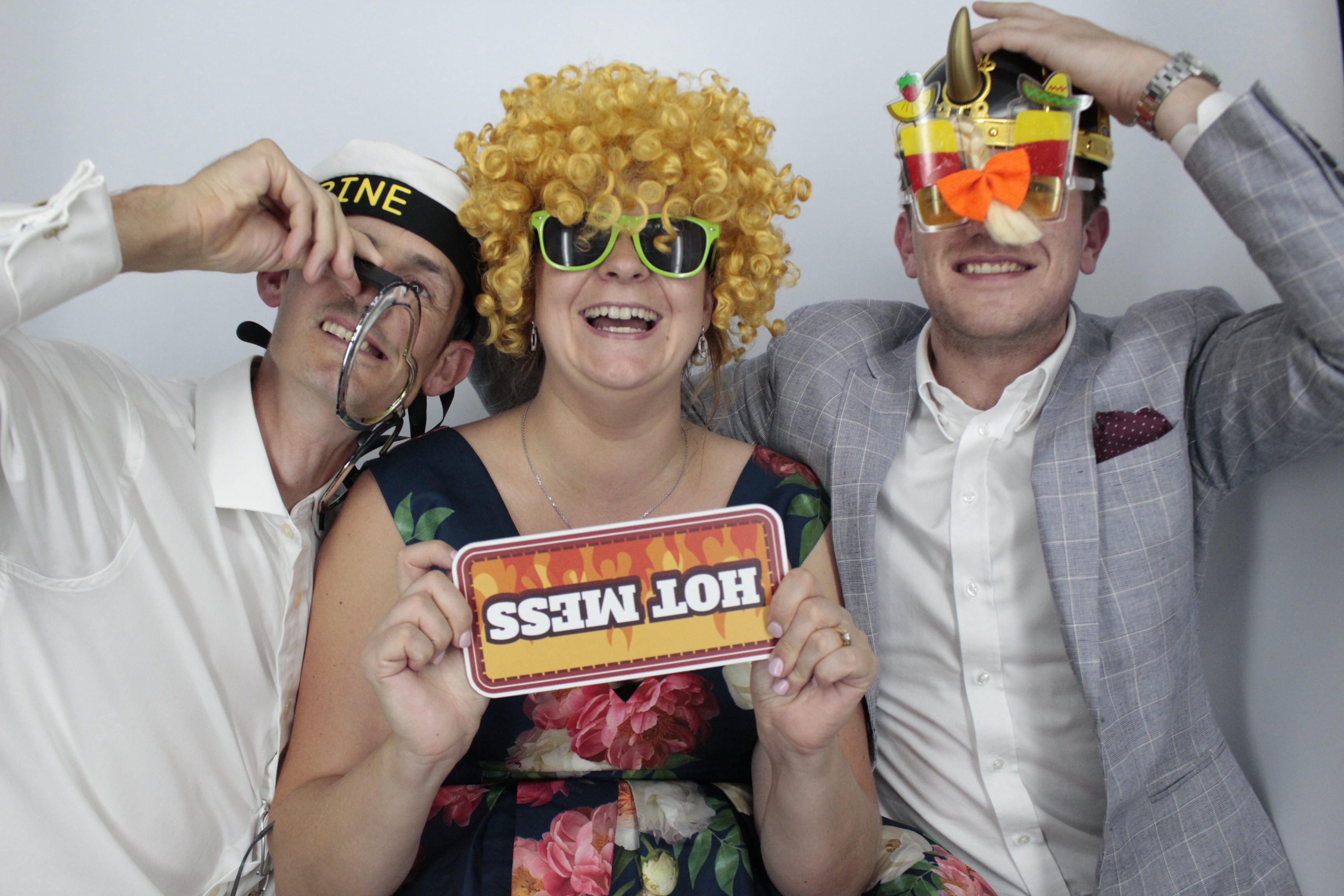 Andrew and Lynsey's Wedding | View more photos from the event at gallery.myphotoboothexperience.co.uk/u/MyPhotoBoothExperienceLtd/Andrew-and-Lynseys-Wedding